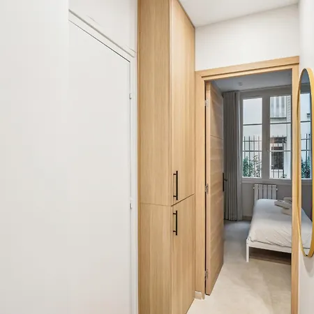 Elegant 1bdr-2p - Expo